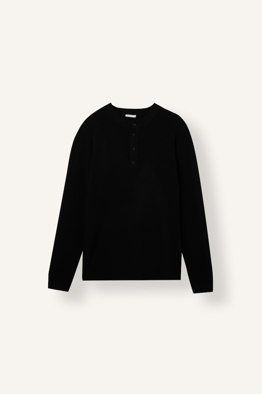 Men Black Standard Fit Knitwear Pullover