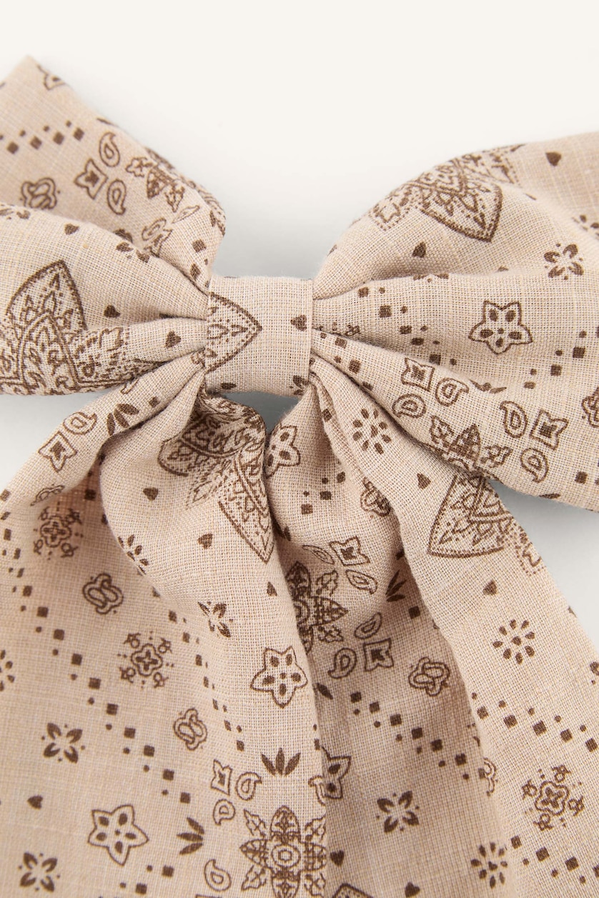 Women Beige Woman Hair Clip