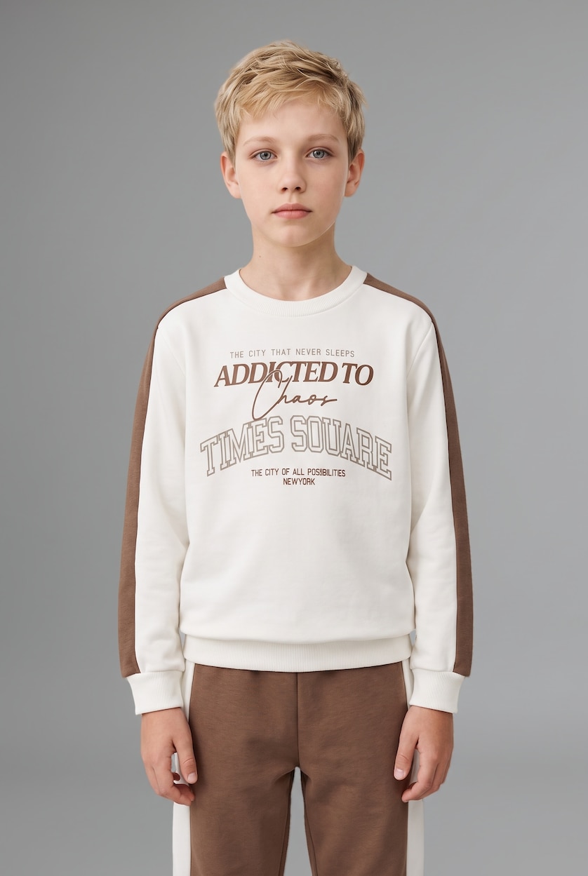 Young Boys - Teen Boys Light Brown 2 piece Oversize Fit Crew Neck Slogan Set