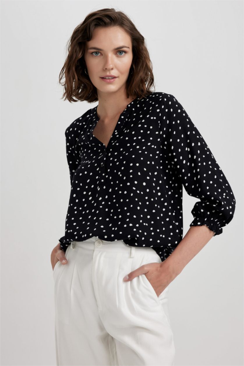 FEMME Noir Chemise à Manches Longues imprimée à coupe régulière et Col rond