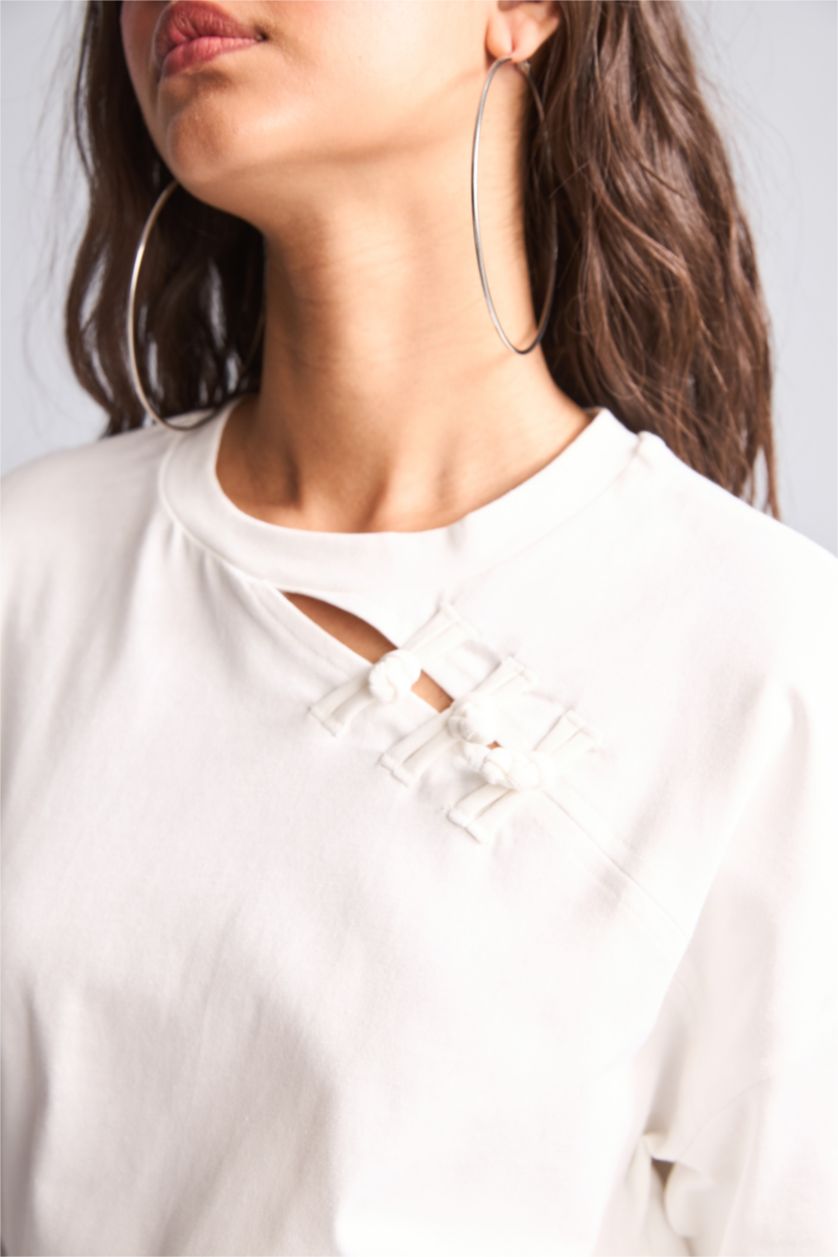 نساء اوف وايت Loose Fit Short Sleeve T-Shirt