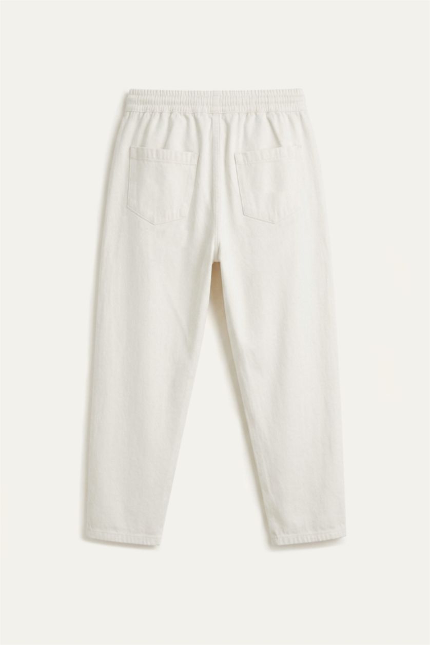 Men White Baggy Fit Trousers