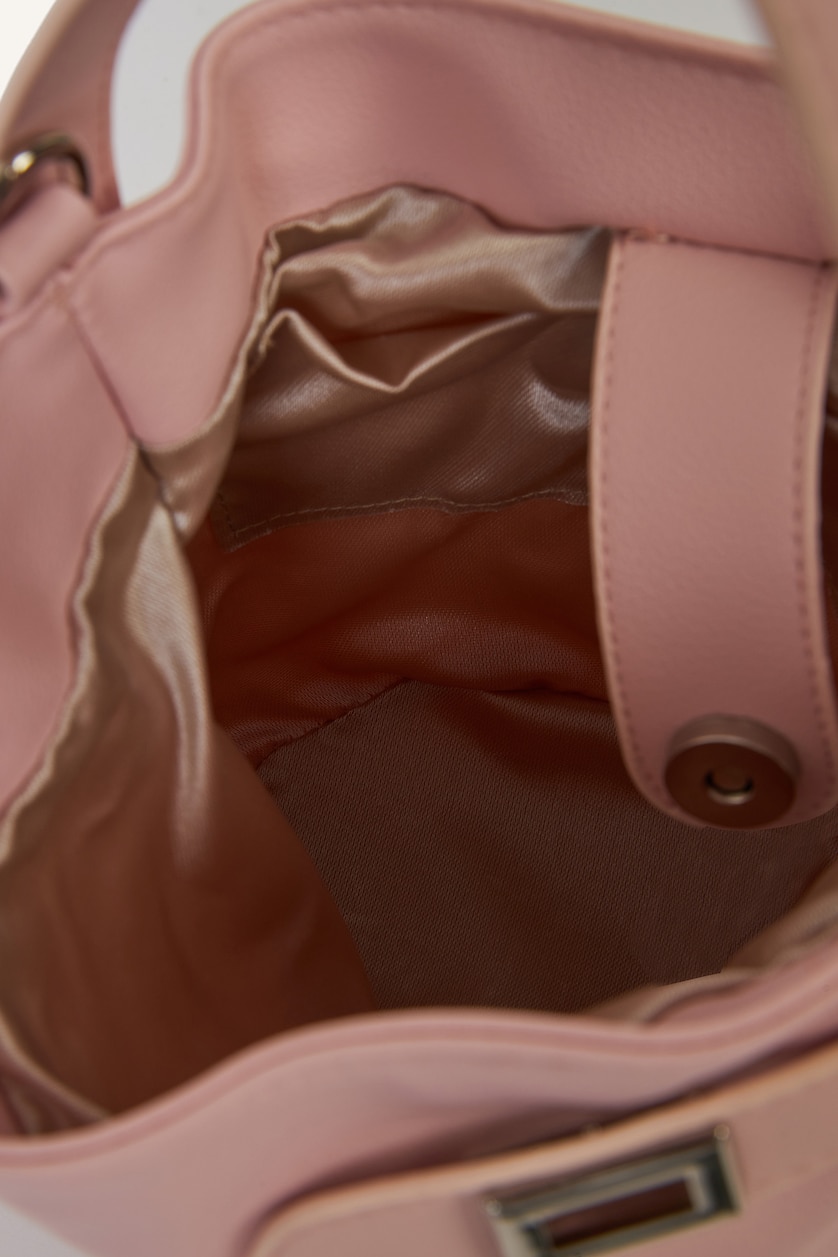 Women Light Pink Hand Bag