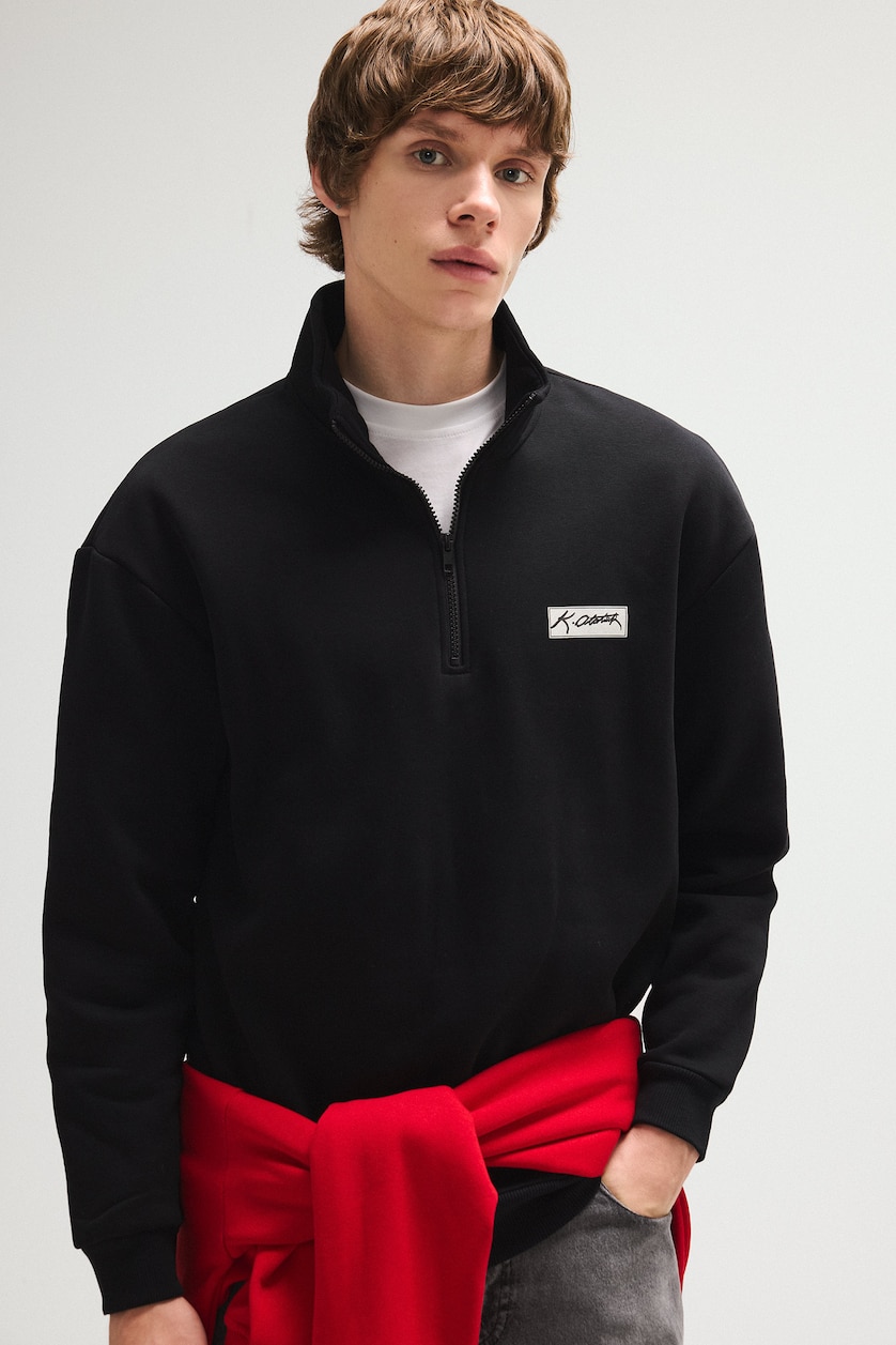 Men Black Boxy Fit Sweatshirt