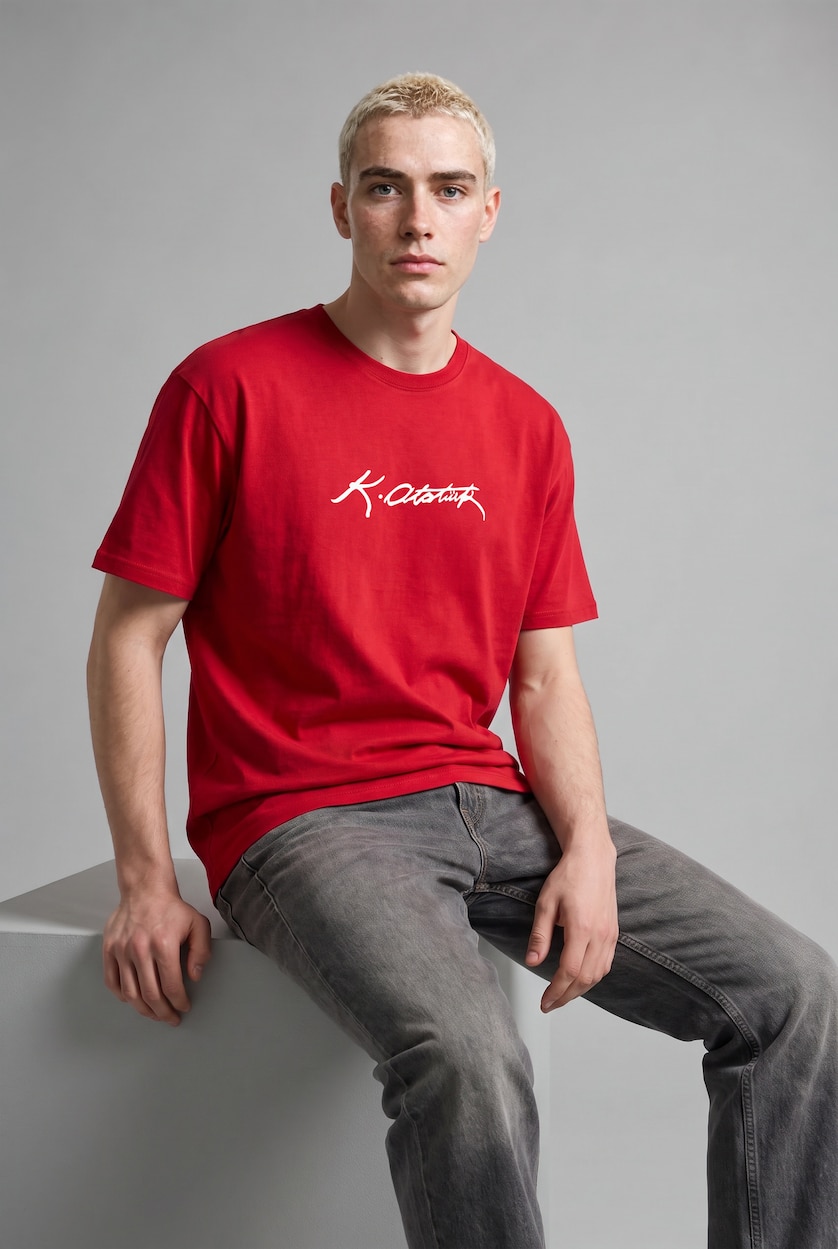 Men Red Boxy Fit Short Sleeve T-Shirt