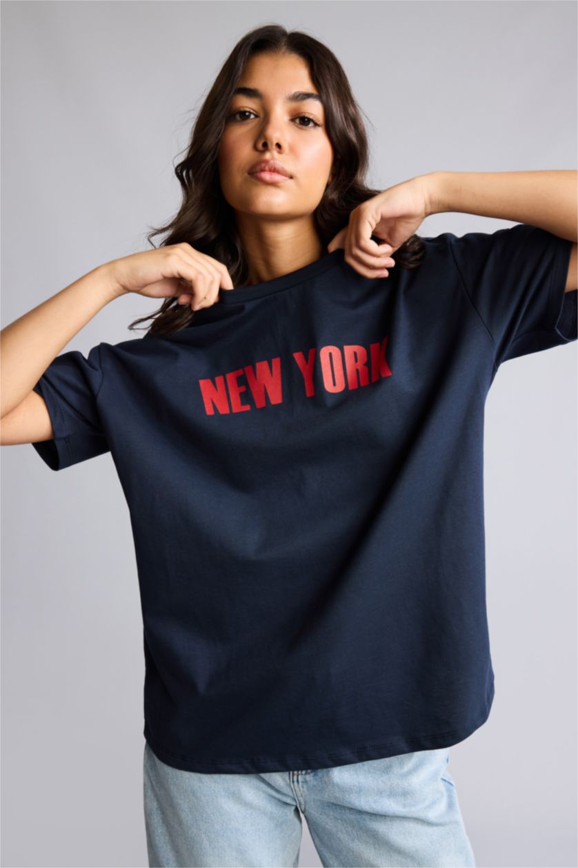 WOMAN NAVY Oversize Fit Short Sleeve T-Shirt