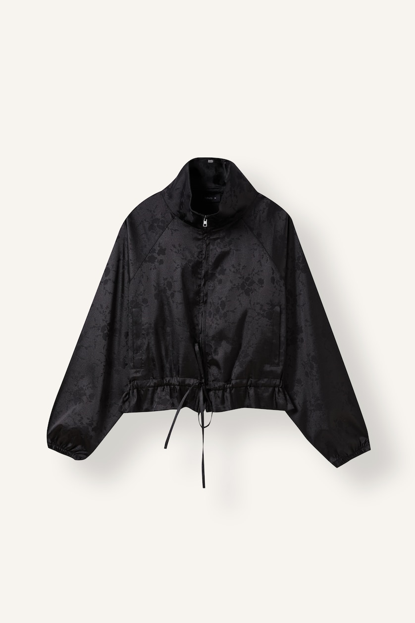 Woman Black Balloon Fit Blazer