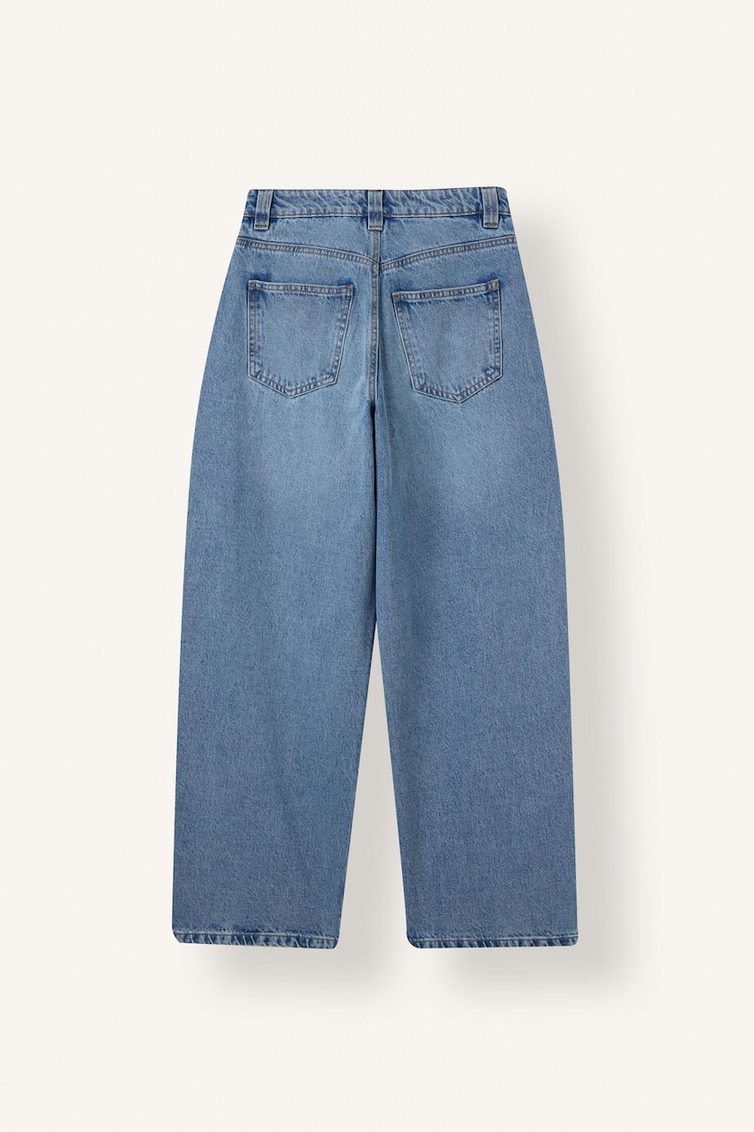 FEMME Bleu Jean à taille haute et jambes fuselées Coupe barrel