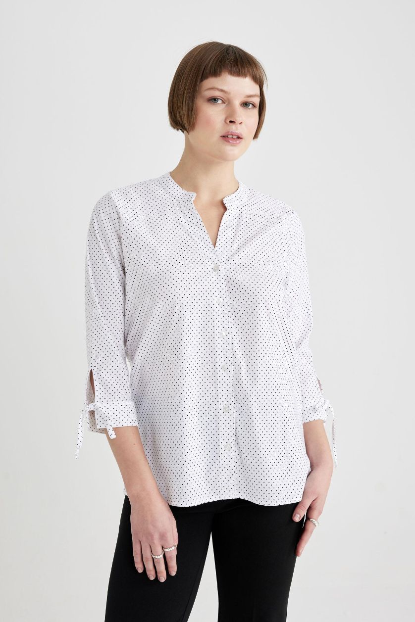 WOMAN White Fitted Open Collar Striped Half Sleeve Shirt