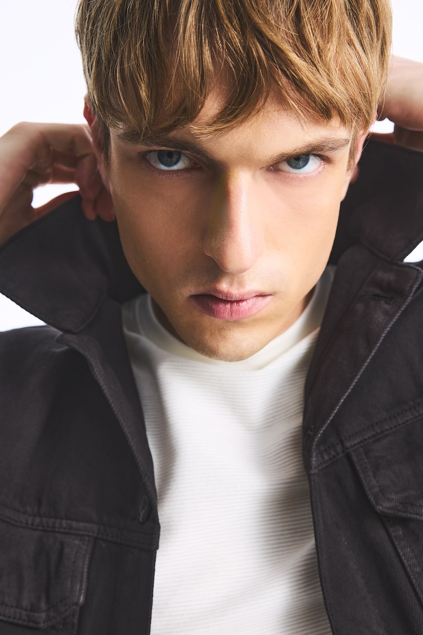 رجال بني جاكيت قصة مريحة