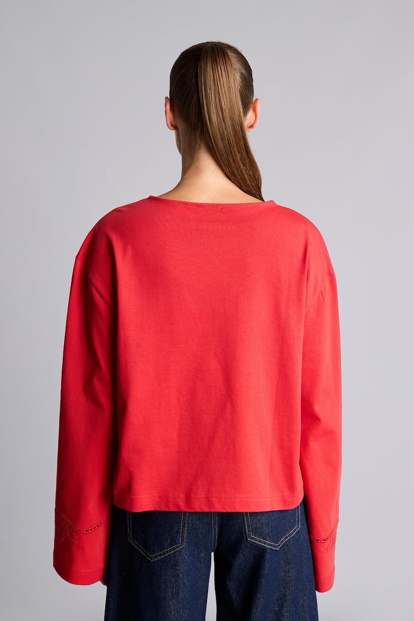 Woman Red Long Sleeve T-Shirt