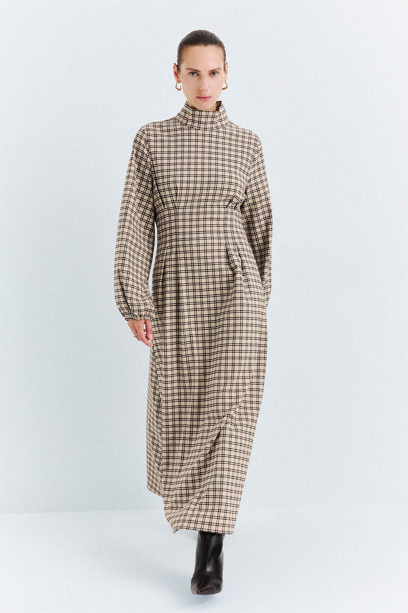 Woman Khaki Fitted Long Sleeve Checkered Pattern Dress