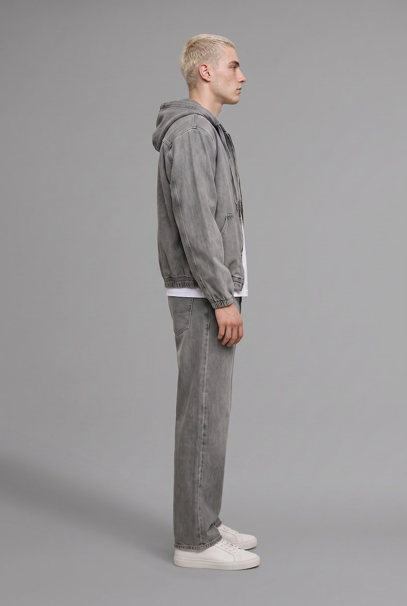 Men Light Grey Trousers