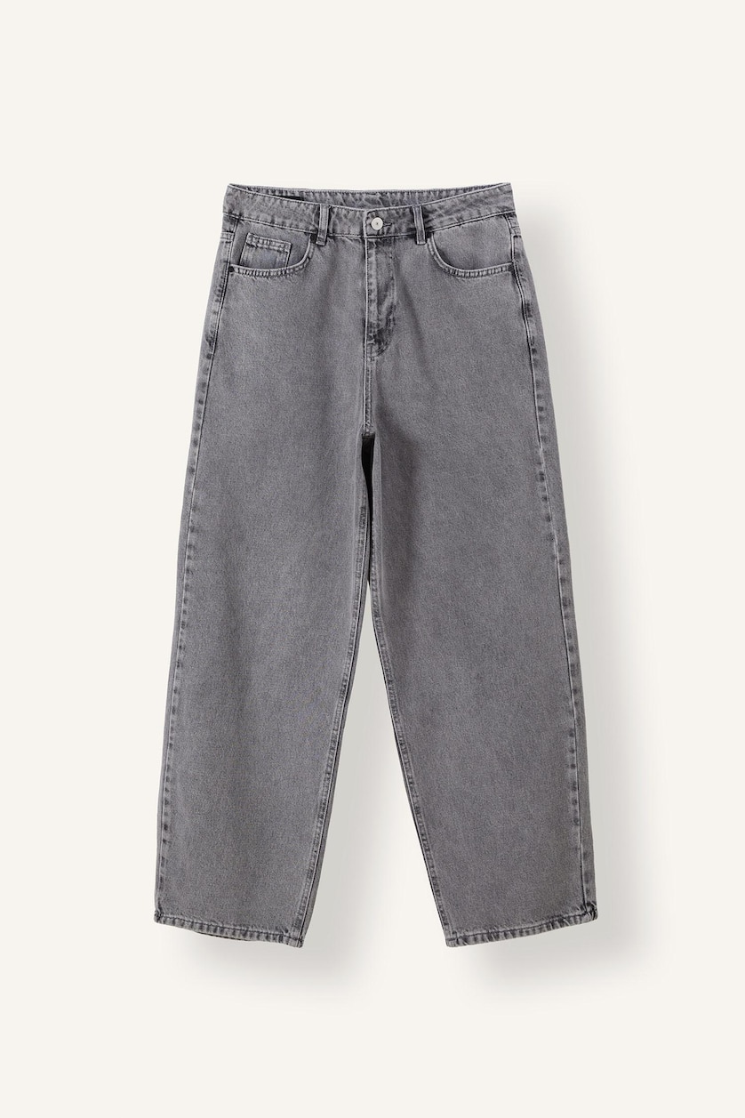 Men Light Grey Trousers