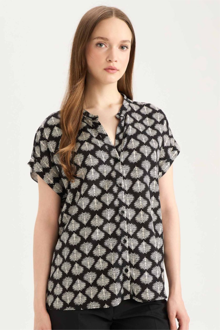 WOMAN Black Regular Fit Patterned Short Sleeve Shirt