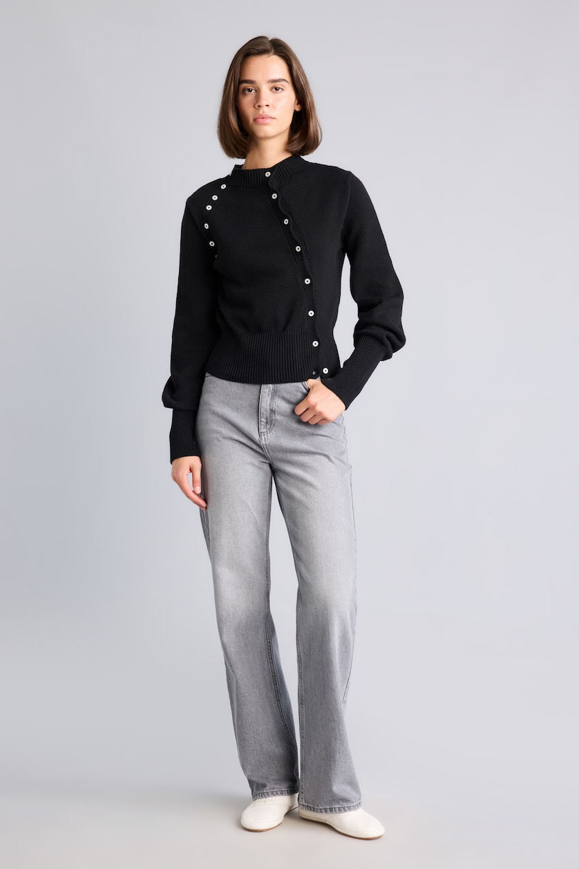 Women Black Regular Fit Cardigan