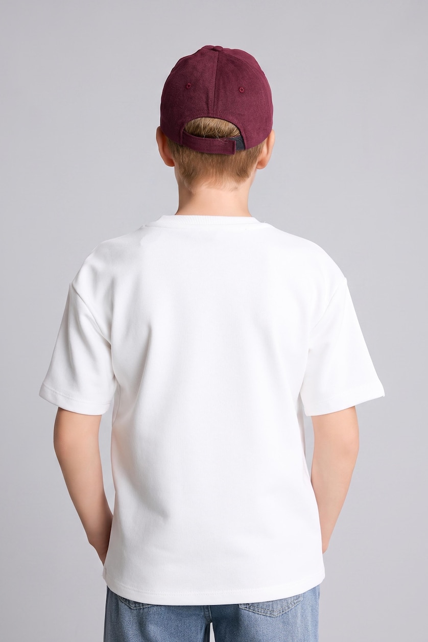Erkek Çocuk - Genç Erkek Kırık Beyaz Overshirt Fit Yazı Baskılı Çocuk Tişört