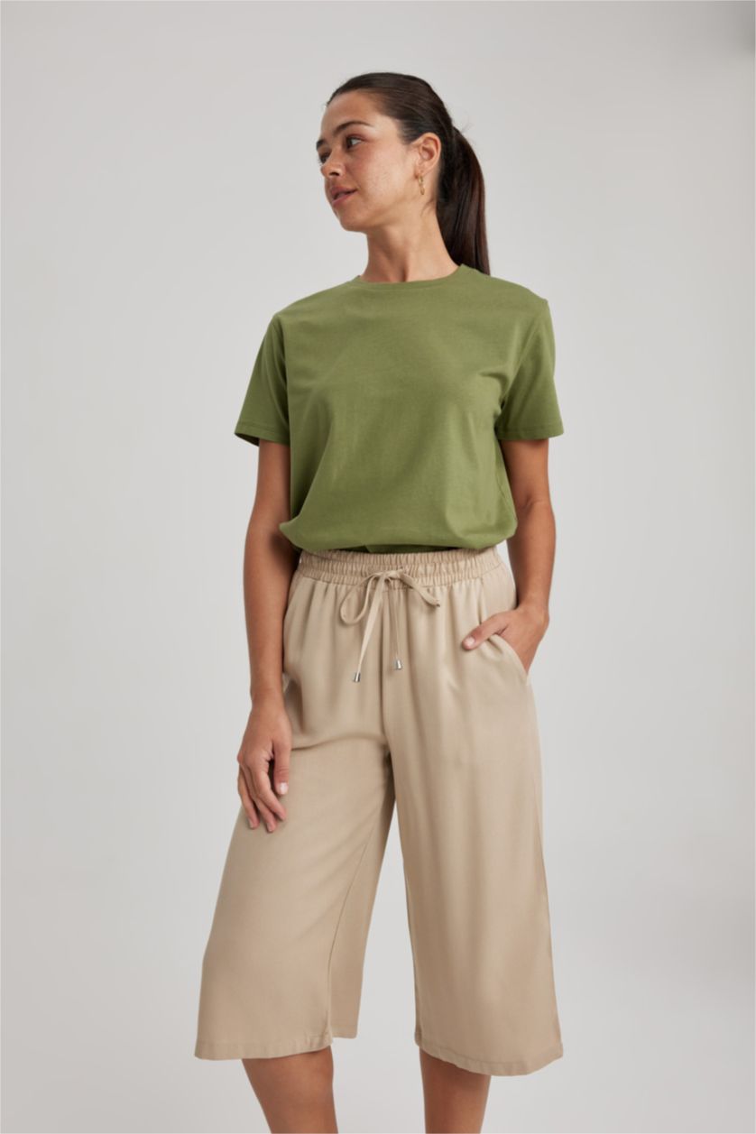 WOMAN Beige Capri High Waist Crop Fit Viscose Capri