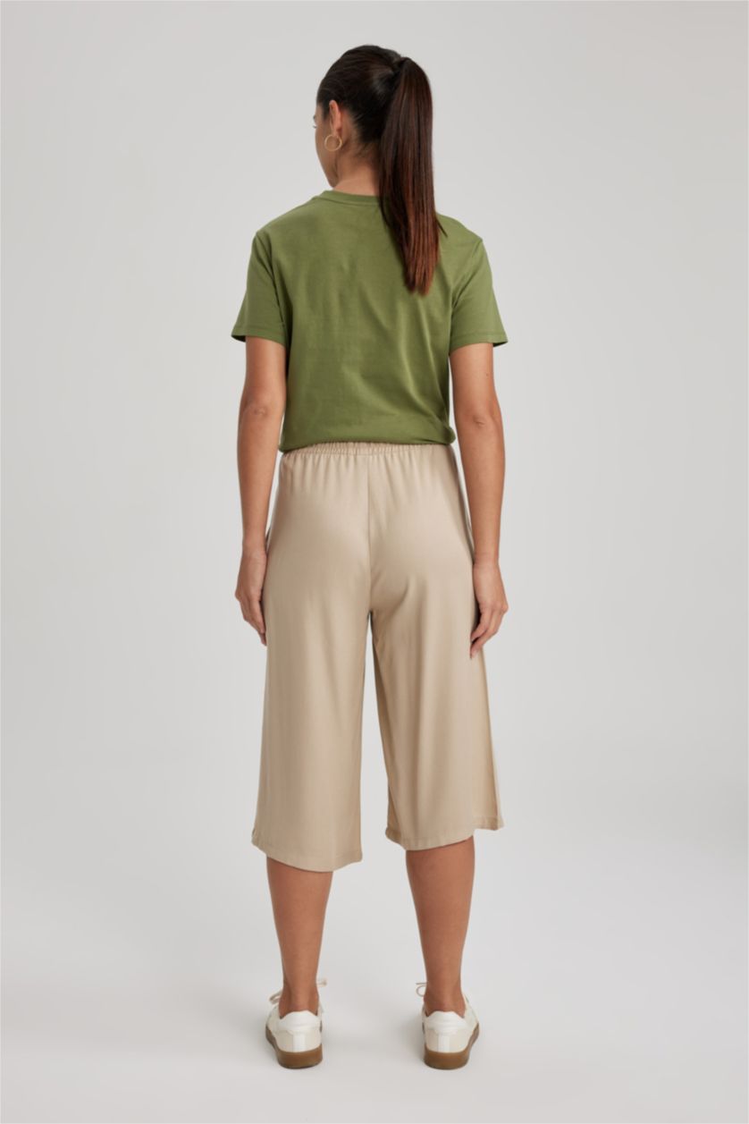 WOMAN Beige Capri High Waist Crop Fit Viscose Capri