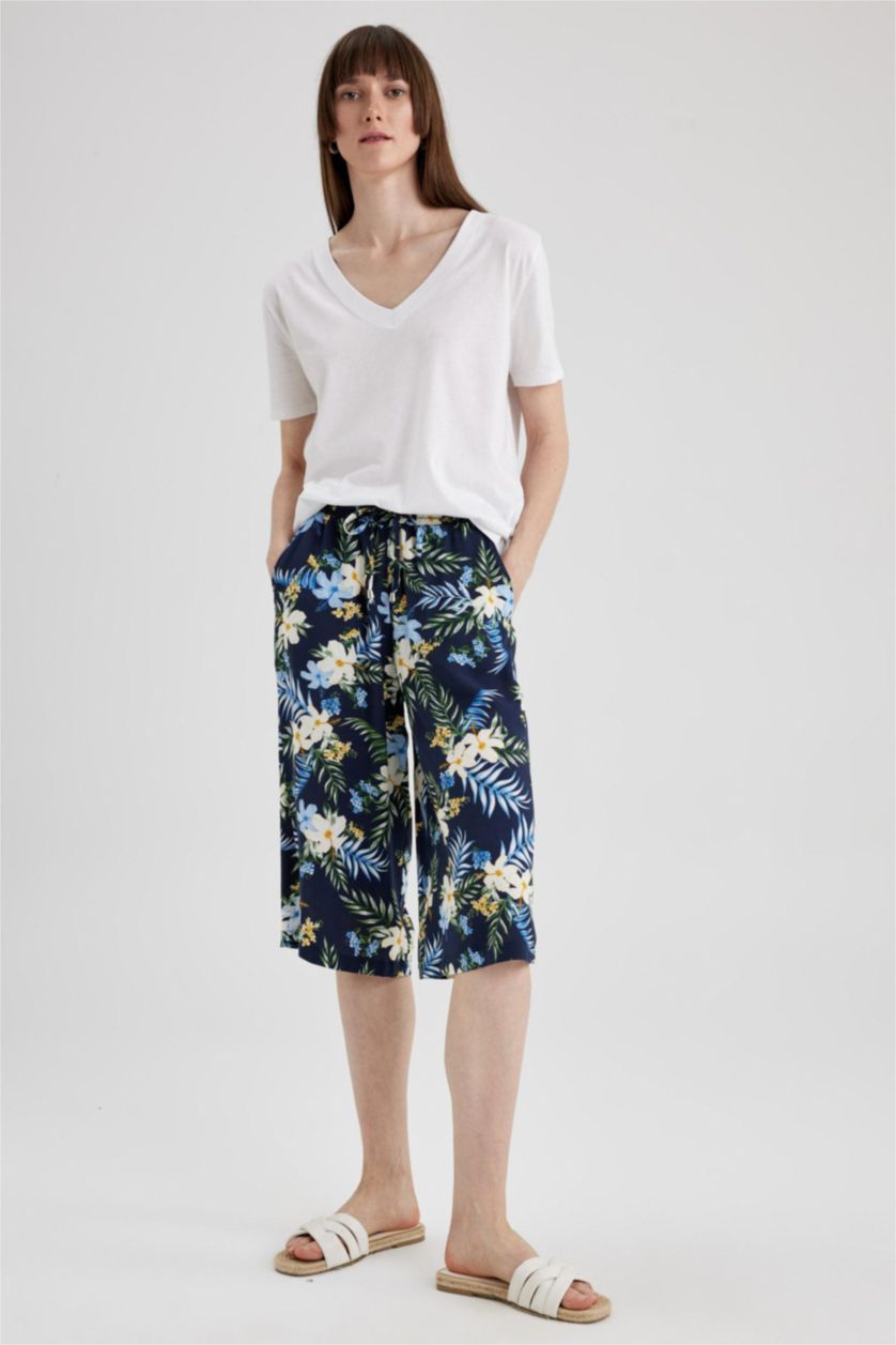 حريمي كحلي كابري فلورال فيسكوز بخصر عالي