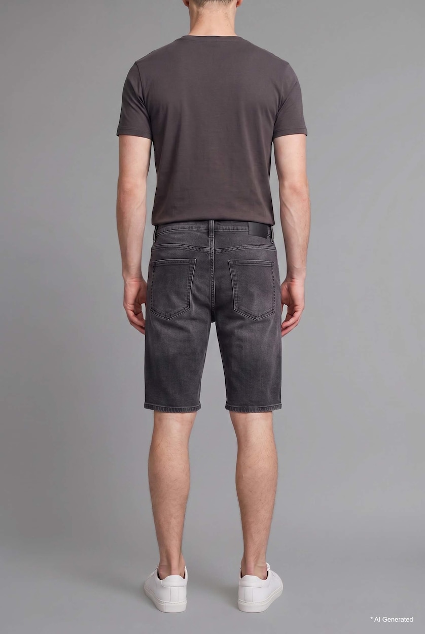 رجال أنثرا Regular Fit Denim Bermuda Shorts
