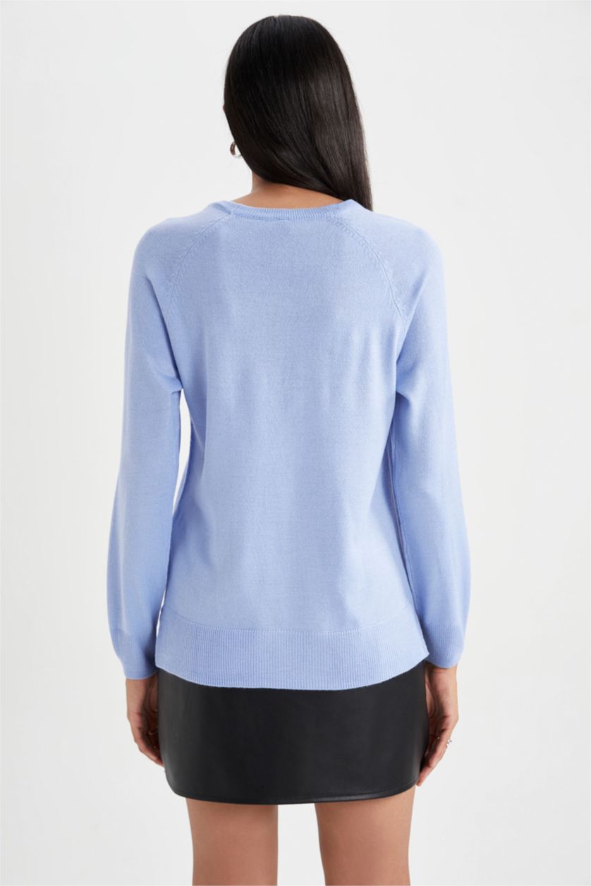Woman Dark Blue Relax Fit Crew Neck Pullover