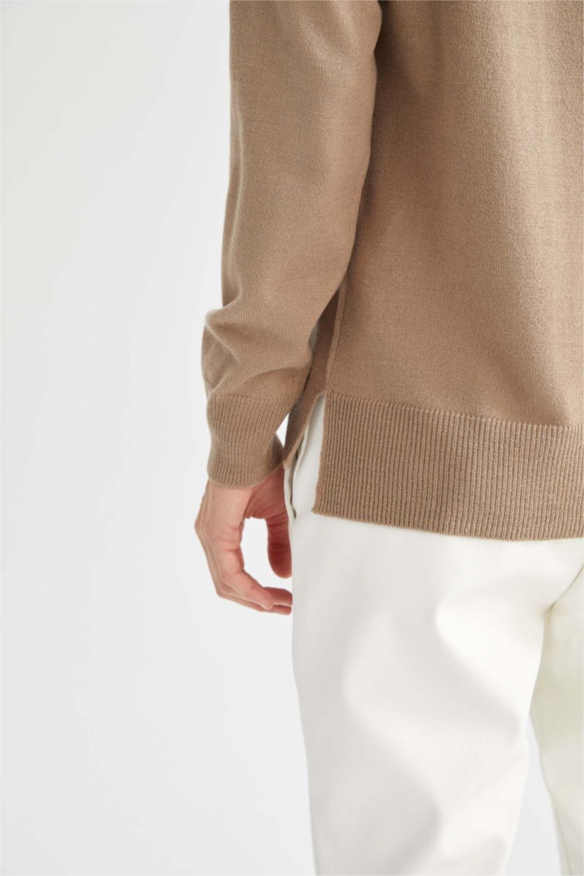 WOMAN Vison Relax Fit Crew Neck Sweater