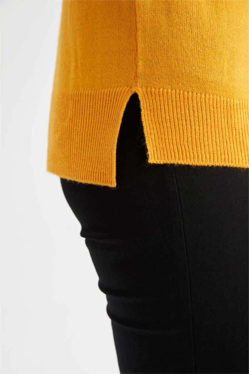 WOMAN Yellow Relax Fit Pullover