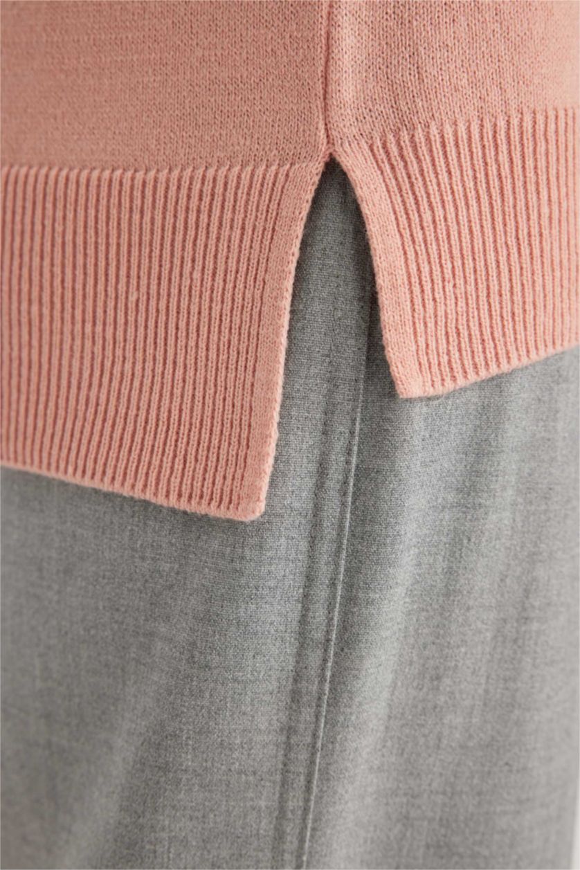 حريمي وردي فاتح بلوفر قصة عادية برقبة مستديرة