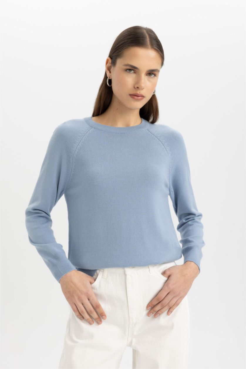 Kadın Mavi Regular Fit Yumuşak Dokulu Bisiklet Yaka Basic Düz Triko Kazak