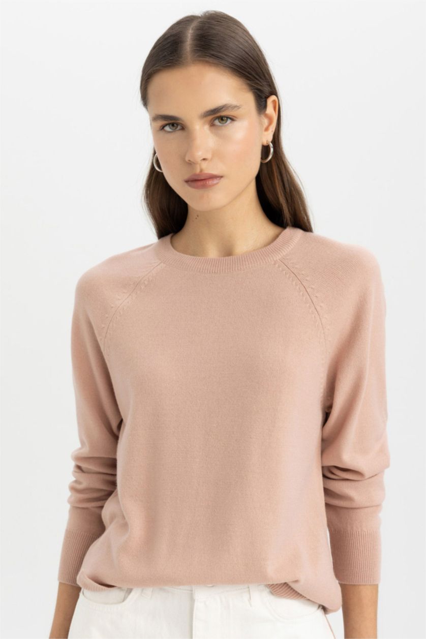 Kadın Açık Gülkurusu Regular Fit Yumuşak Dokulu Bisiklet Yaka Basic Düz Triko Kazak