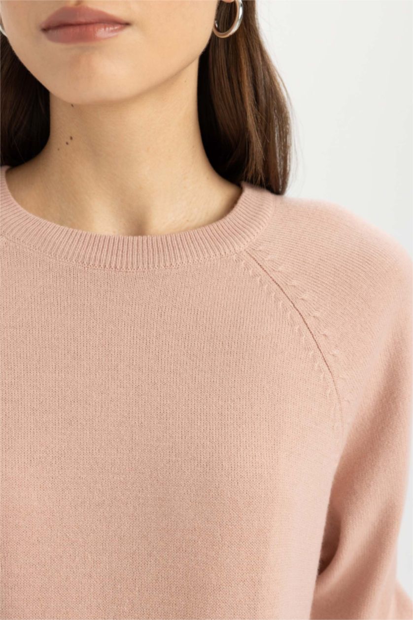 Kadın Açık Gülkurusu Regular Fit Yumuşak Dokulu Bisiklet Yaka Basic Düz Triko Kazak