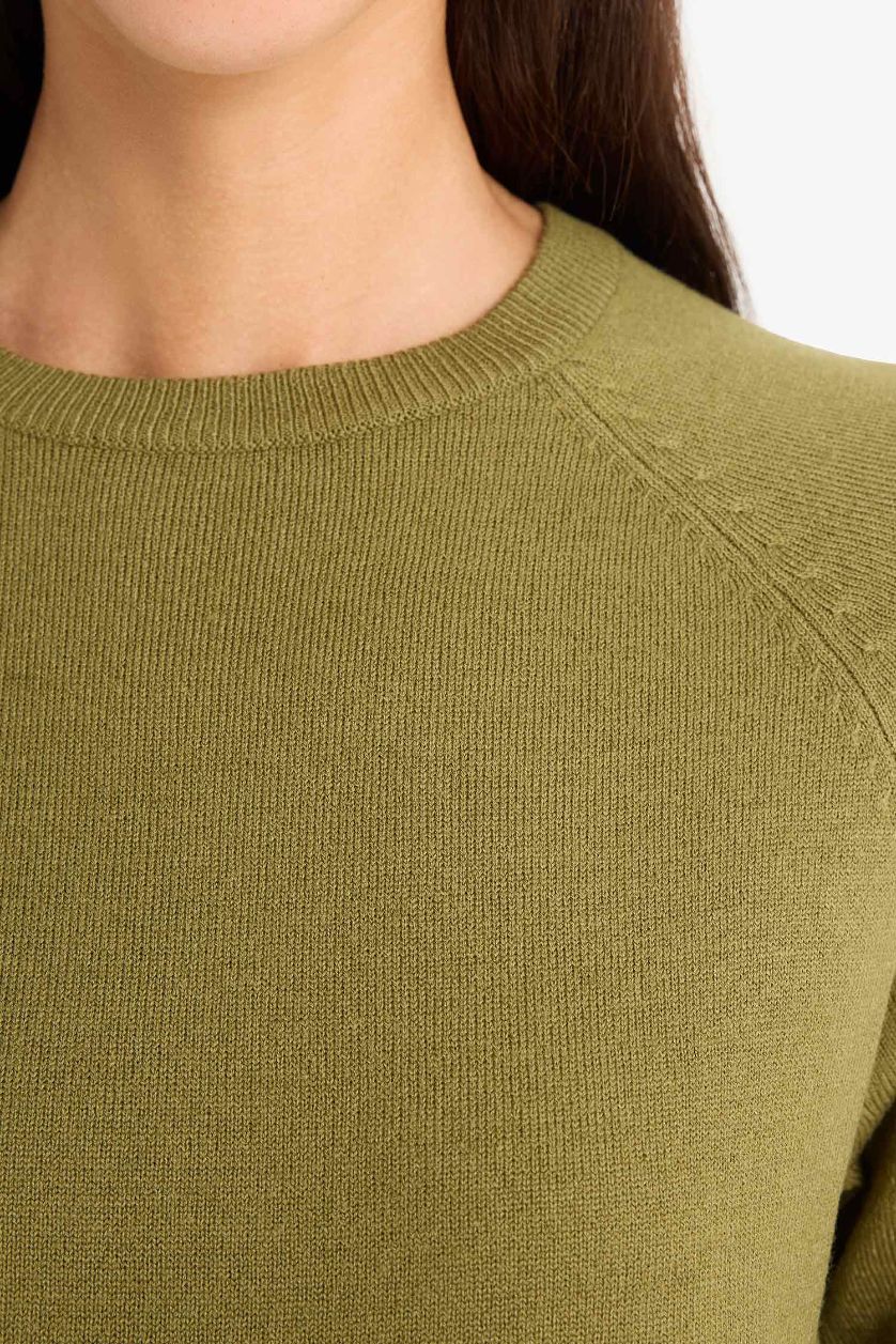 Kadın Haki Relax Fit Bisiklet Yaka Basic Düz Triko Kazak