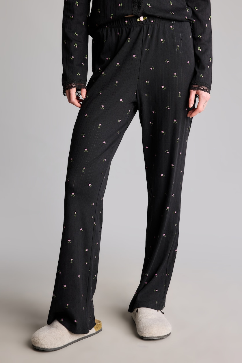 Kadın Siyah Çiçekli Regular Fit Pijama Takım