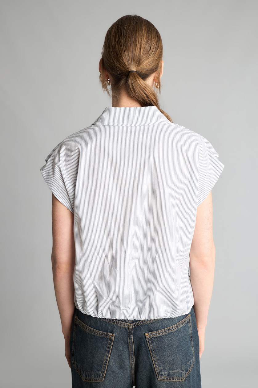 Woman Black 100% Cotton Crop Poplin Classic Collar Shirt