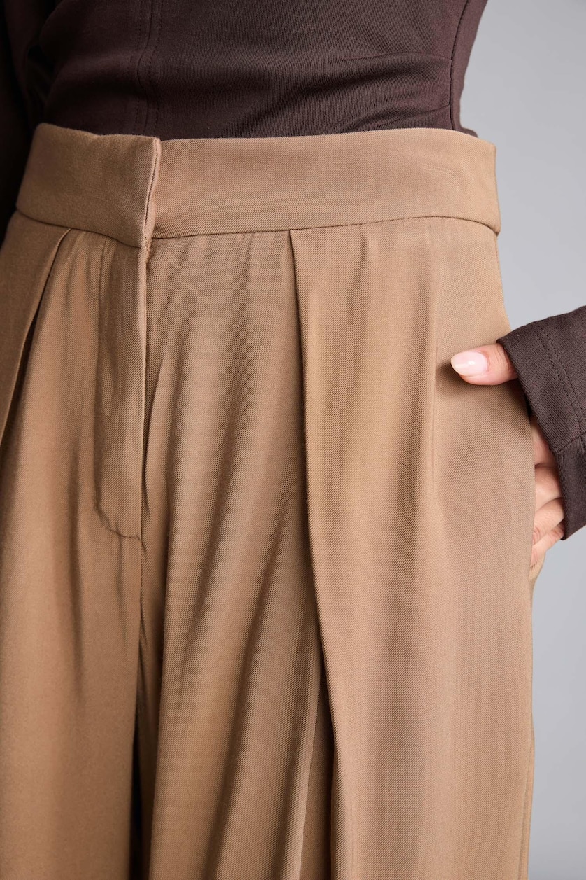 Women Camel Wide Leg Trousers
