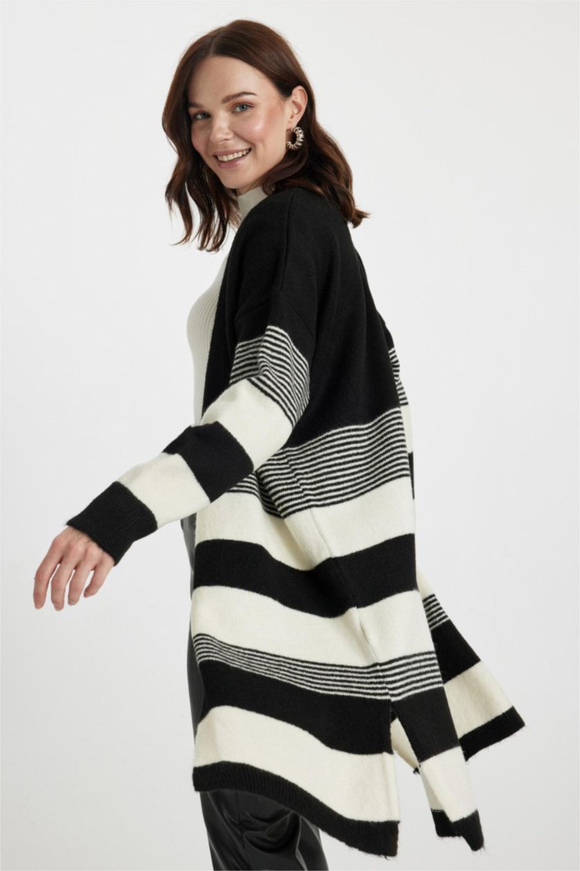 نساء أسود كارديجان قصة عادية بياقة V