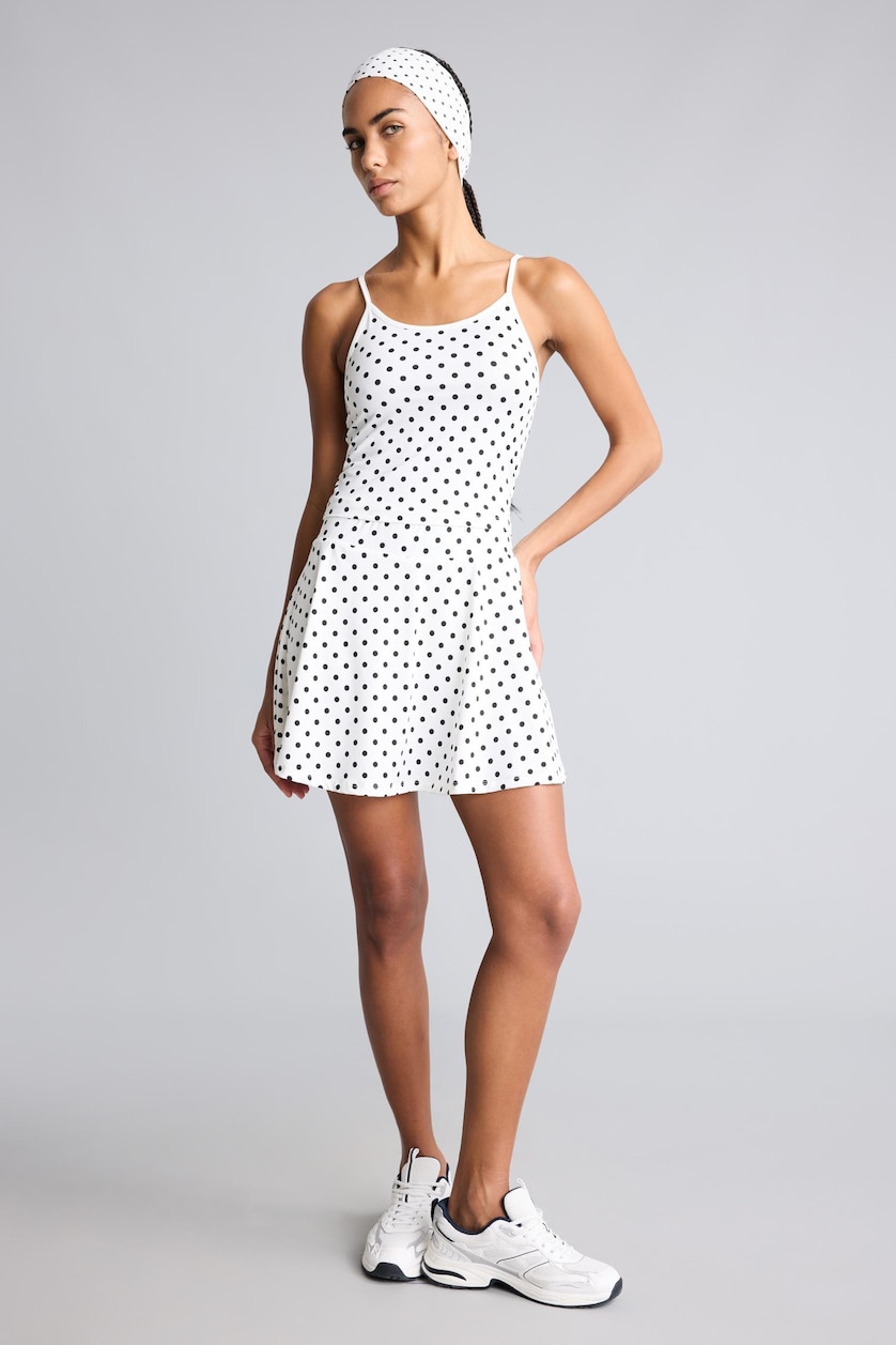 Woman White A Line