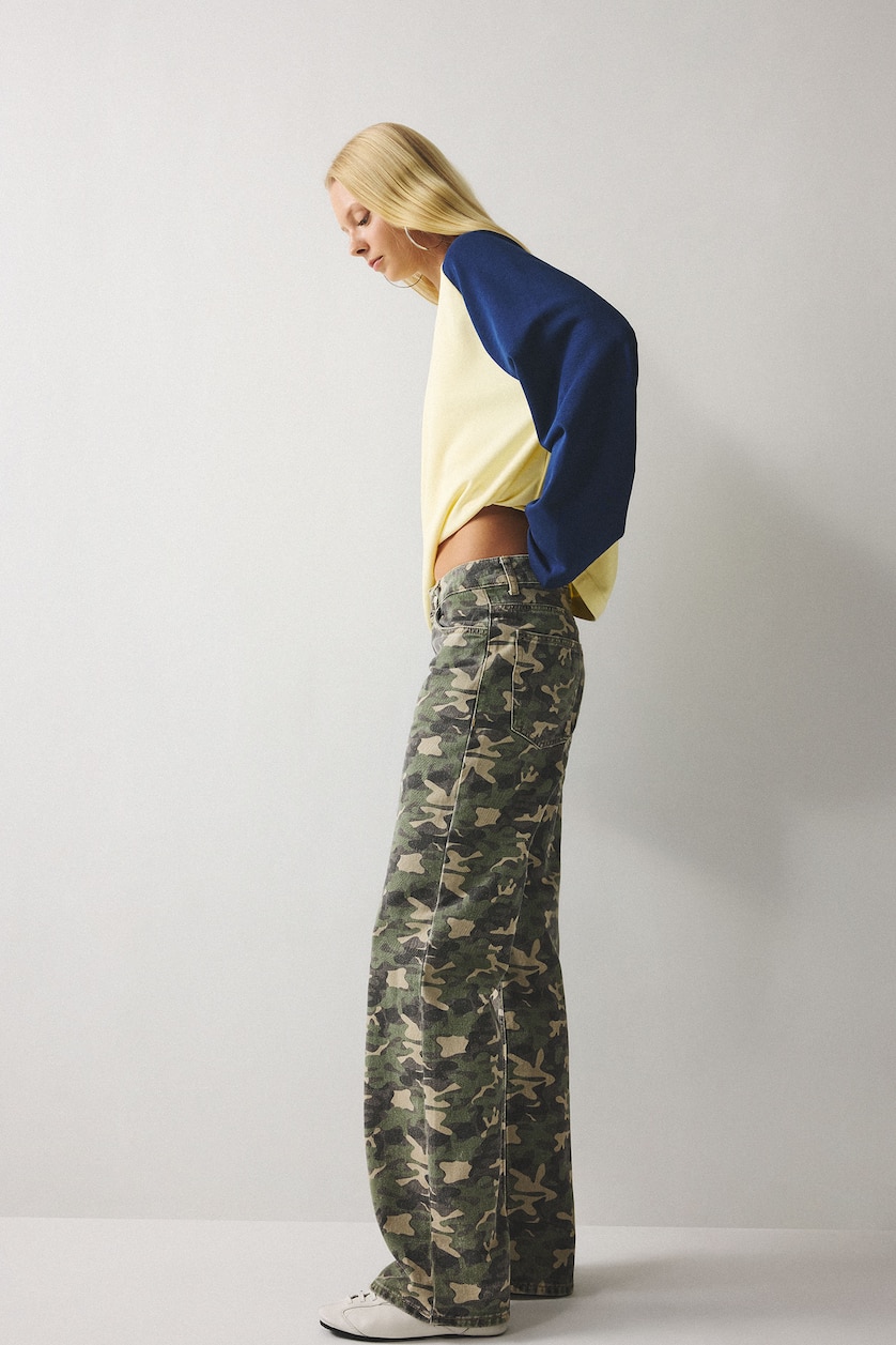 Kadın Haki Kamuflaj Desenli Straight Fit Pantolon