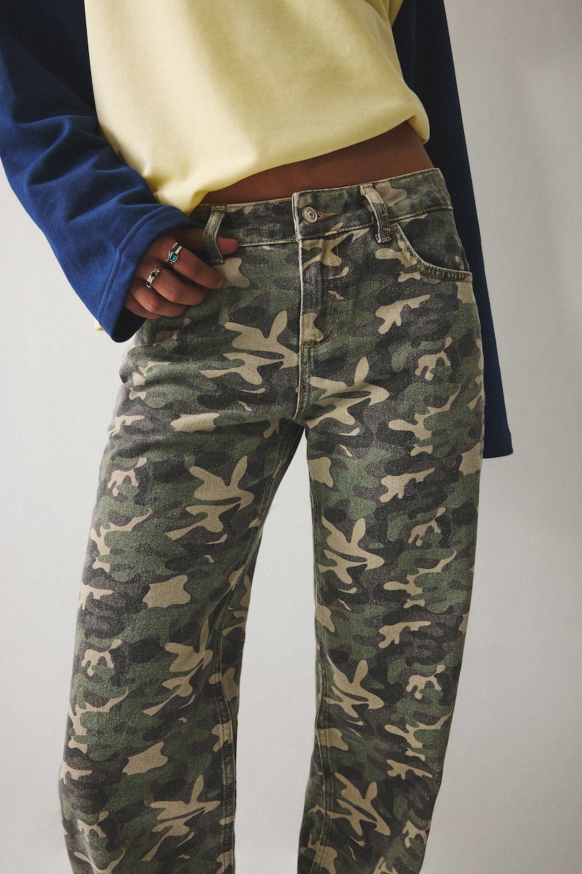 Kadın Haki Kamuflaj Desenli Straight Fit Pantolon