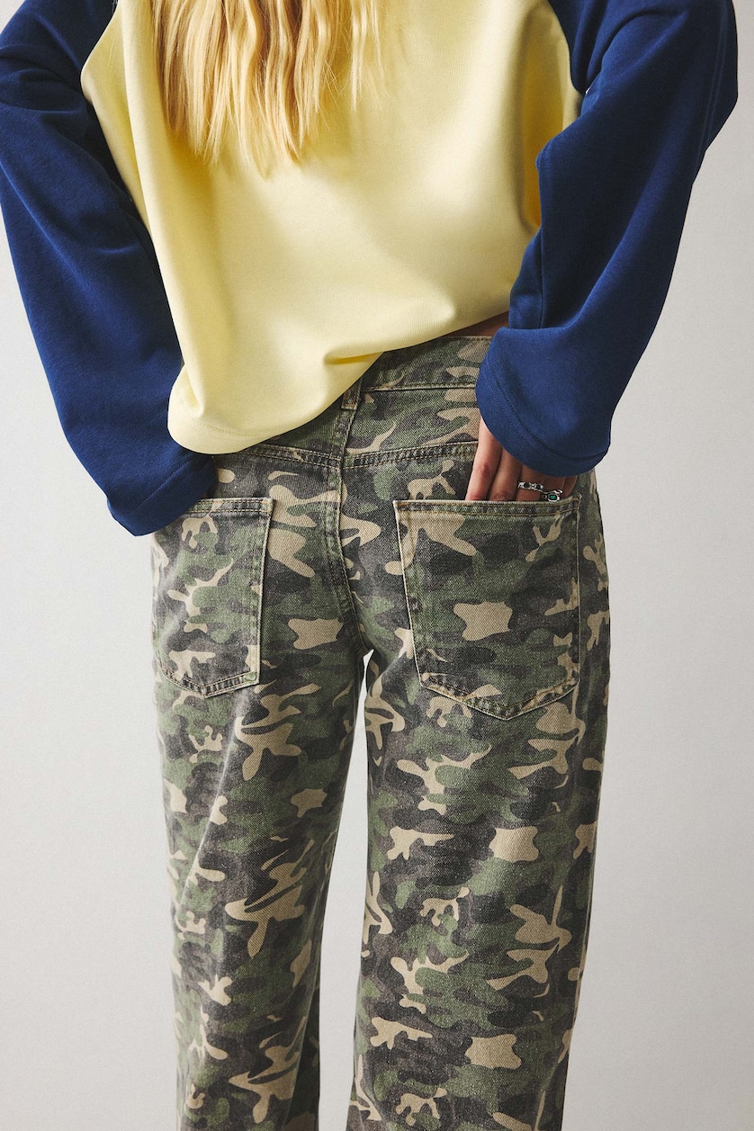 Kadın Haki Kamuflaj Desenli Straight Fit Pantolon