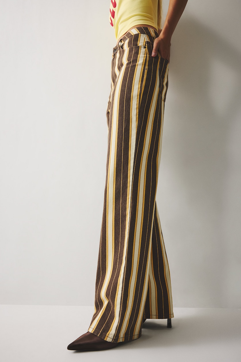 Woman Beige Normal Waist Straight Fit Trousers