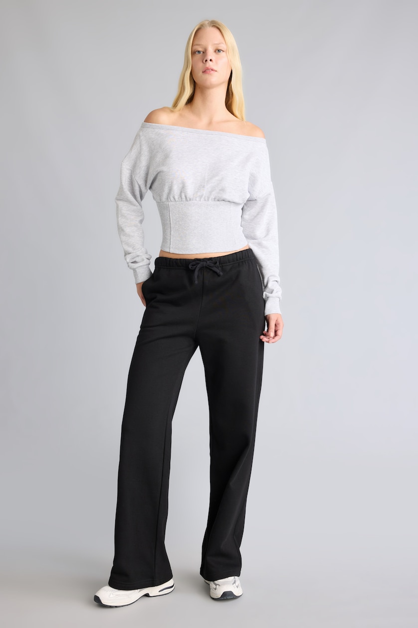 Women Black Straight Fit Trousers
