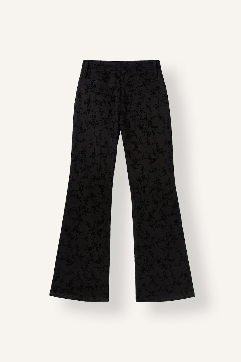 Kadın Siyah Jakarlı Flare Fit Cepli Pantolon