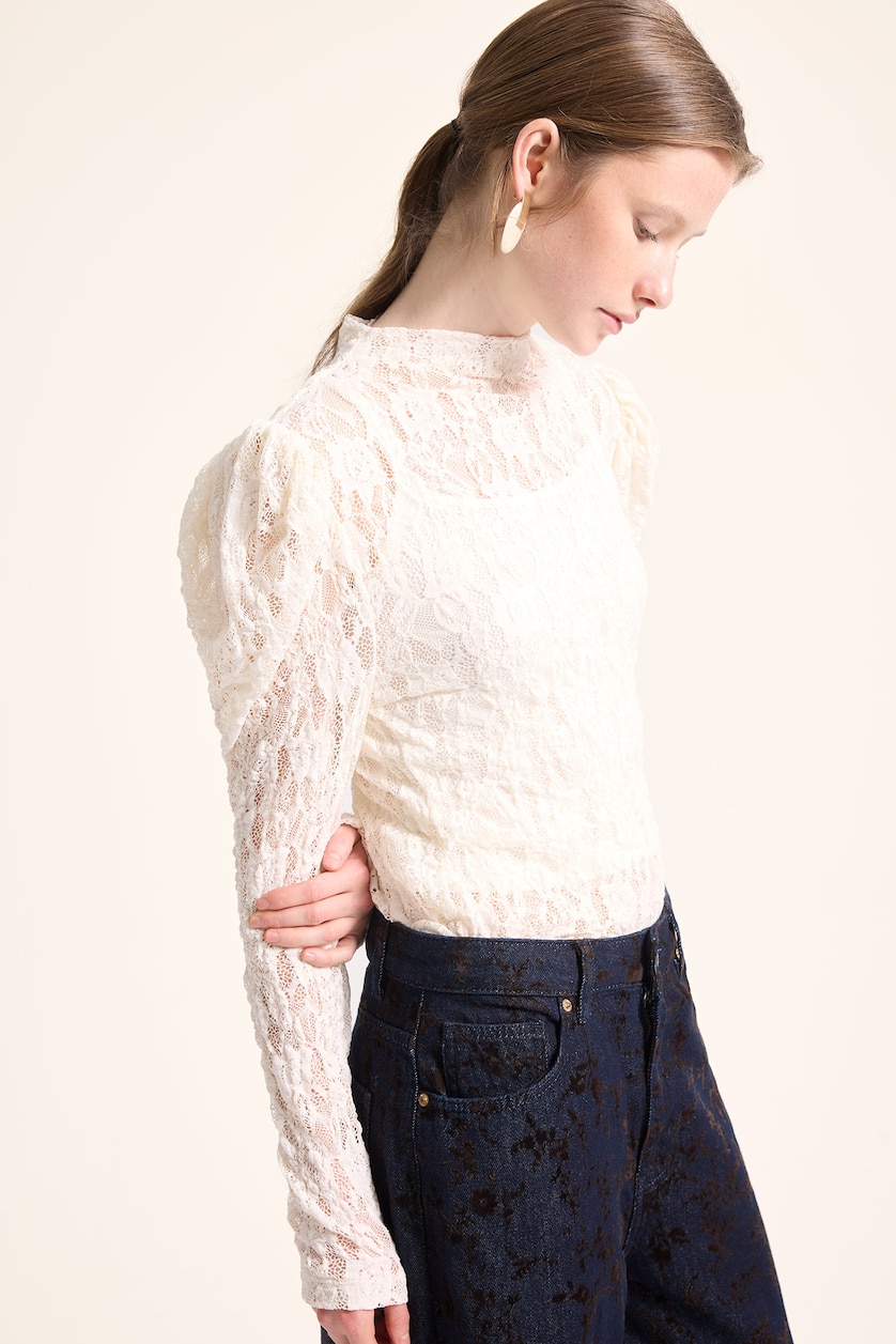 حريمي بيج فاتح Slim Fit Mock Neck Lace Top