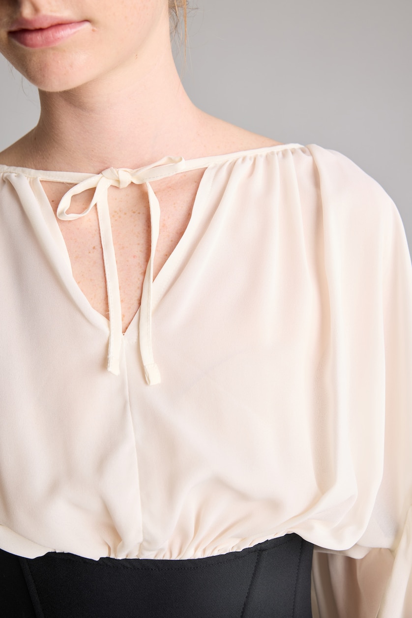 Women Ecru Crepe