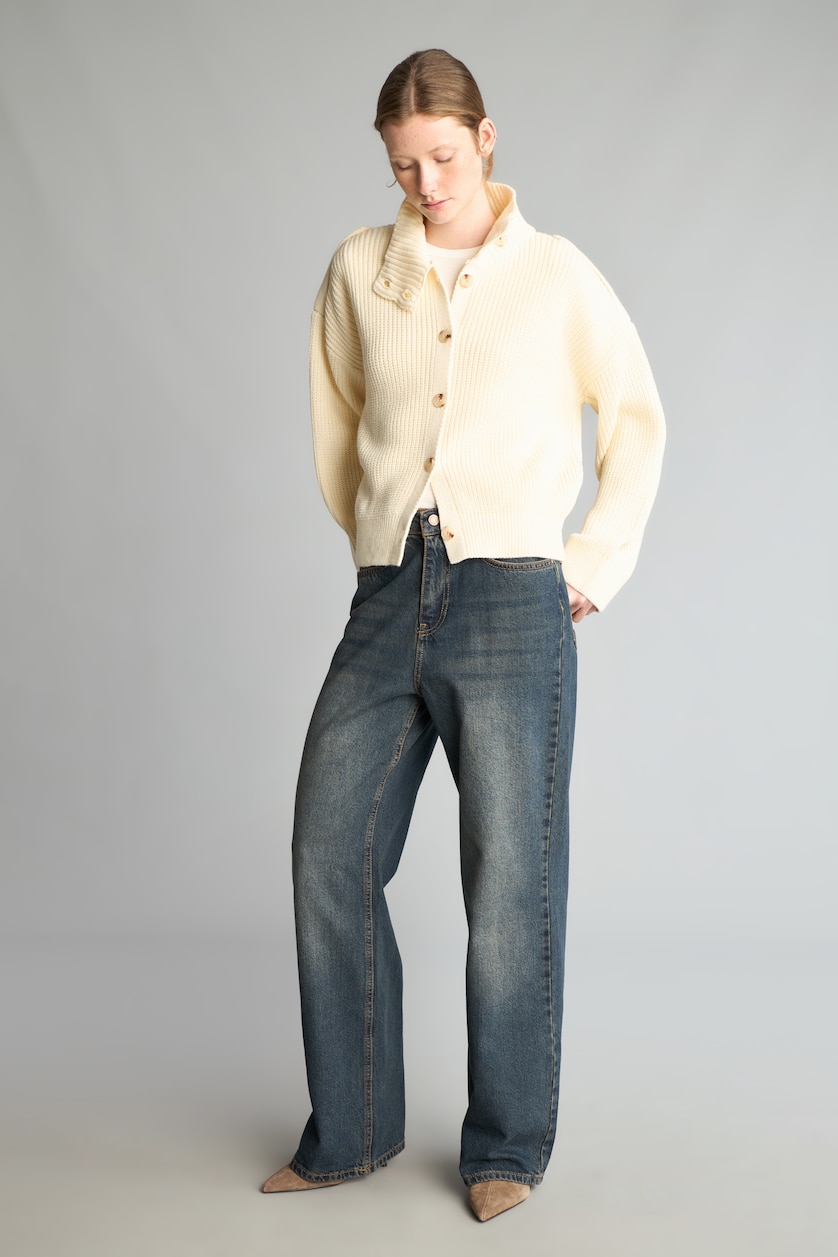 Kadın Ekru Regular Fit Düğmeli Selanik Basic Hırka