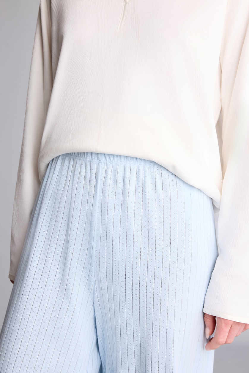 Women Light Blue Balloon Fit Knitted Bottoms