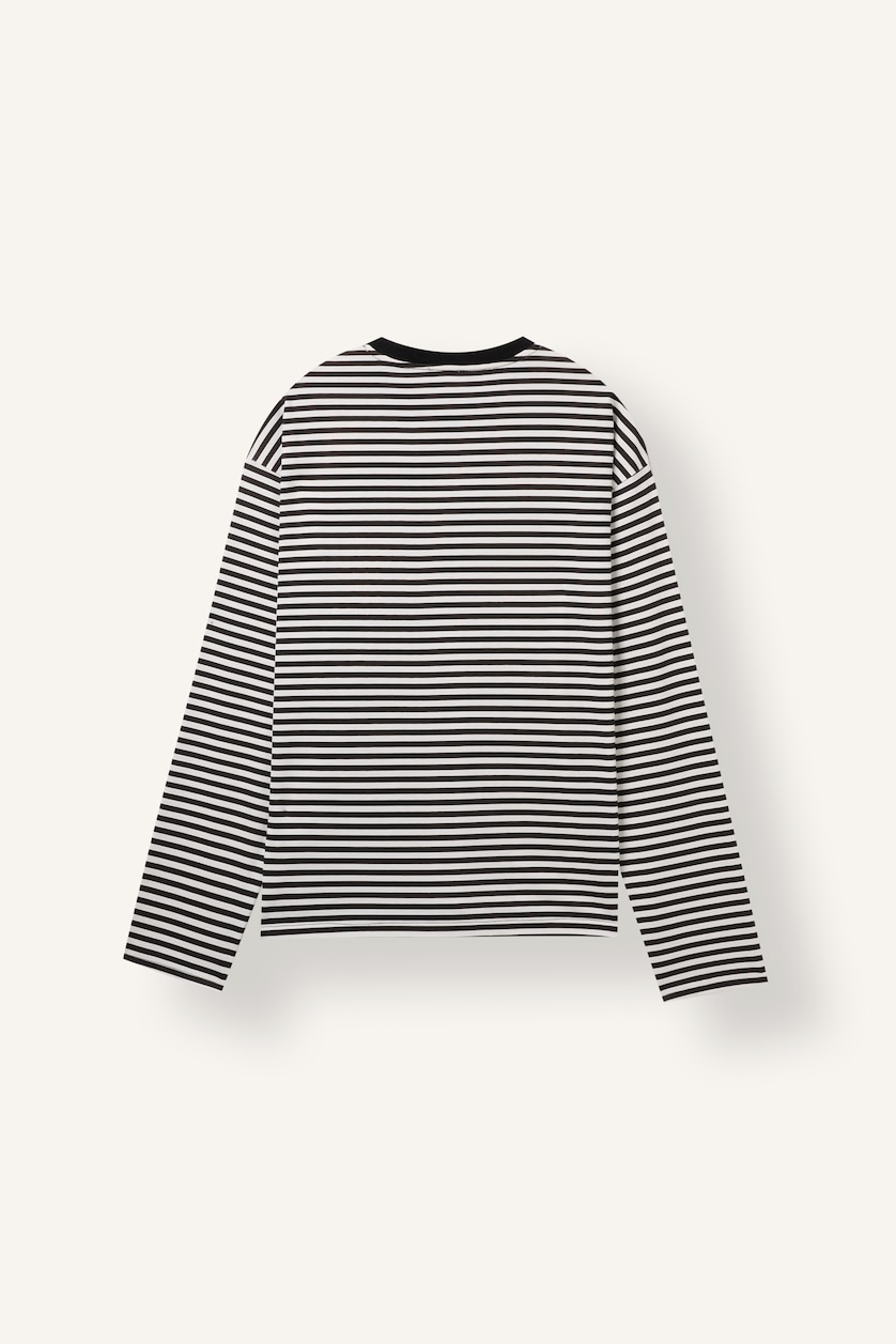 Men Black Boxy Fit Long Sleeve T-Shirt