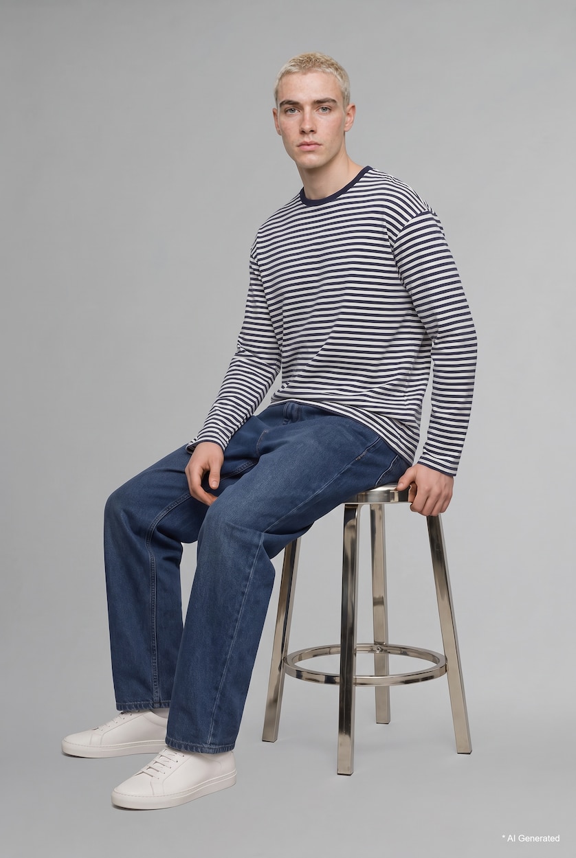 MAN NAVY Boxy Fit Long Sleeve T-Shirt